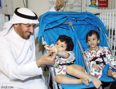 السيامي المغربي يغادر غرفة العلاج إلى جناح الأطفال