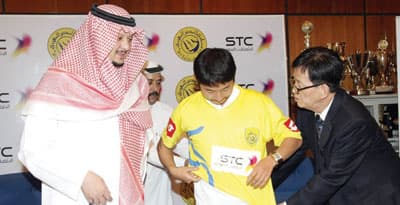 لي شو: النصر بوابتي لكوريا الجنوبية ومونديال 2010