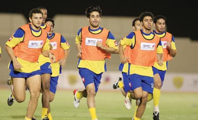 جوميز يوبخ النصراويين على تقاعسهم ويرهقهم 45 دقيقة