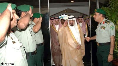الملك يقف على مصفاة بترو رابغ ميدانيا.. ويصل إلى جدة
