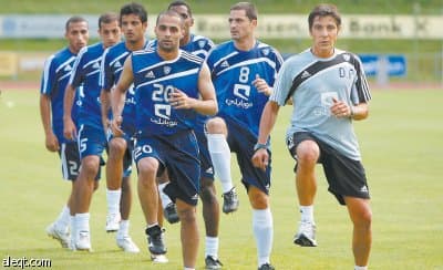 الهلال يسابق الزمن لتجديد عقدي الدعيع وياسر قبل رمضان والمحرم
