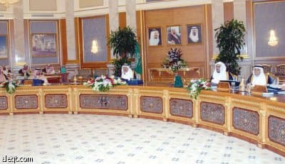 استراتيجية توظيف لخفض بطالة السعوديين والاعتماد على الكوادر الوطنية