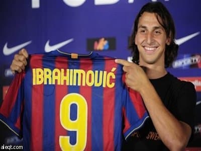مشجعو برشلونة يثقون في قدرة إبراهيموفيتش على التألق أكثر من إيتو