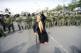 الإيغوريون.. ورطة للصين وحرج للعالم الإسلامي