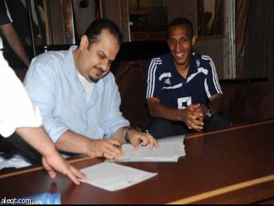 الهلال يقطع الطريق على منافسية ويجدد مع ياسر حتى 2014