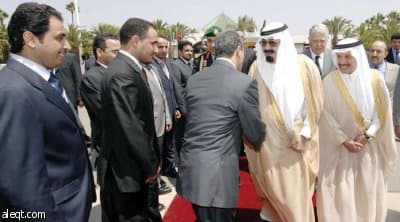 الملك يوجّه بنقل مواطنين بالإخلاء الطبي ومعالجتهم في المملكة