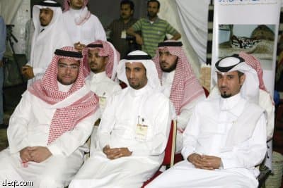 الأمير فيصل بن مشعل يكرم الرعاة