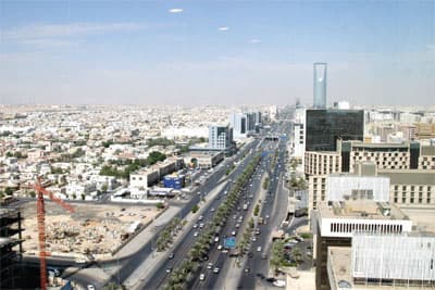 عقاريون: البنوك تزيد تمويل الأفراد على حساب المطورين العقاريين لتقليل نسبة المخاطرة