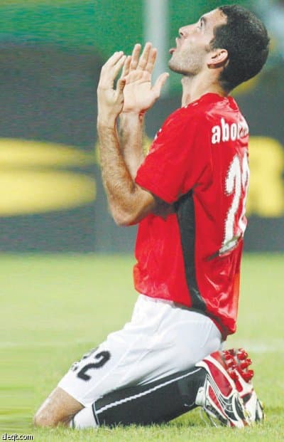 أبو تريكة يرفض الإفطار أمام رواندا ويتعهد بالفوز