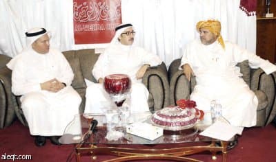 «الاستشاري» يرفض زحزحة «تنفيذي» الوحدة