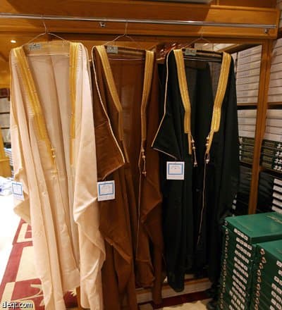 سوق الزل المنافس الأقوى في بيع المشالح