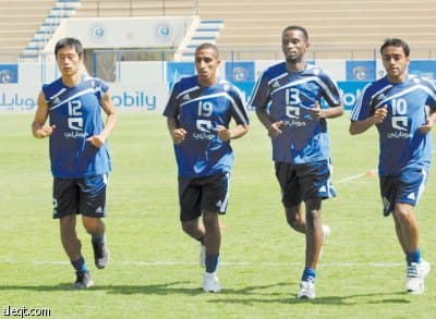 الغامدي يقترب من السد القطري .. والصفاق والركبة يبعدان الزوري والعنبر عن الهلال