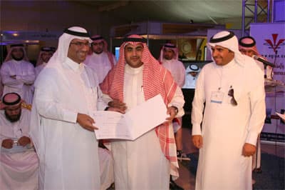 غرفة الشرقية تكرم المشاركين في المعرض المصاحب للملتقى