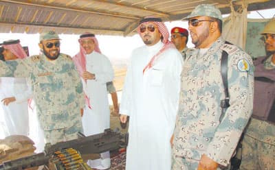 أمير نجران يتفقد مراكز حرس الحدود التابعة لقطاع سقام