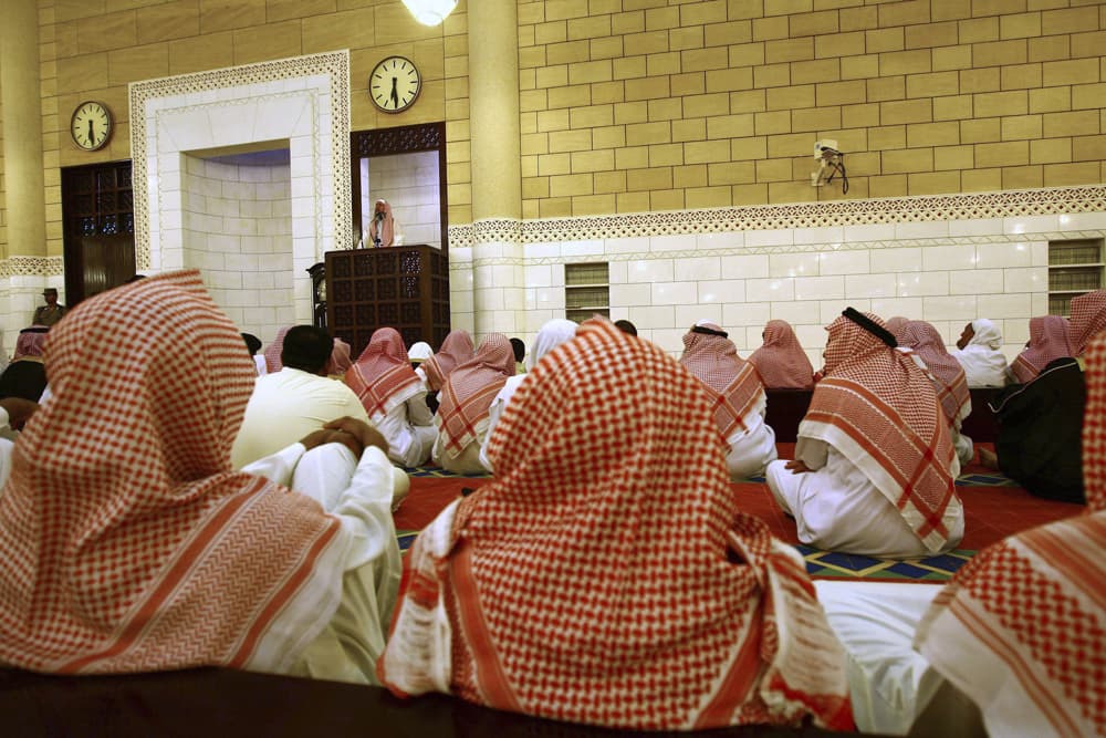 أقيمت صلاة الاستسقاء صباح اليوم في جميع مدن المملكة ومحافظاتها