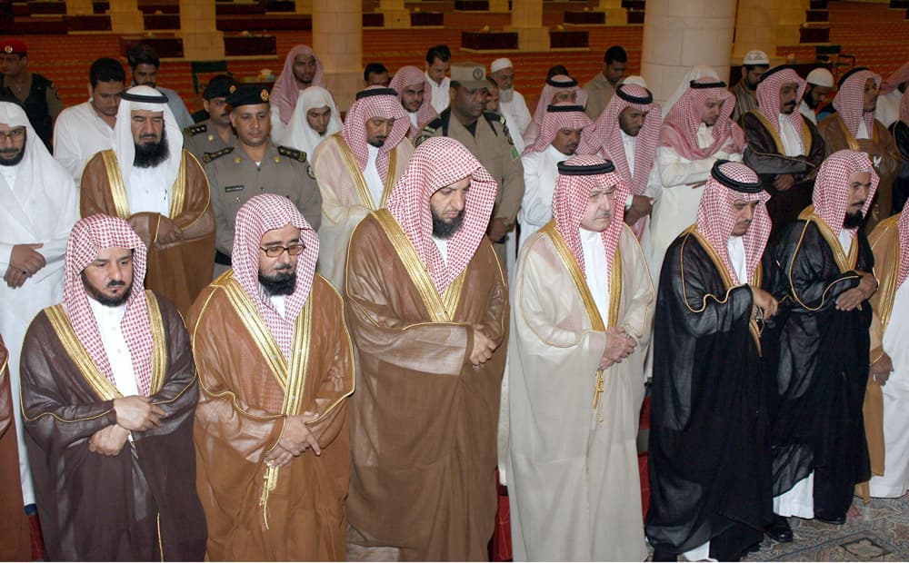 أقيمت صلاة الاستسقاء صباح اليوم في جميع مدن المملكة ومحافظاتها