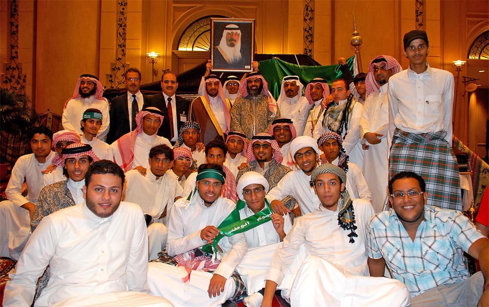 شقيق ملك ماليزيا في احتفاء الملحقية السعودية باليوم الوطني
