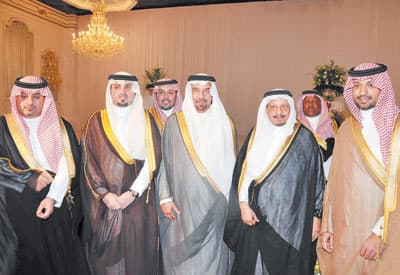 أسرتا الحكير والكريديس تحتفلان ببدر