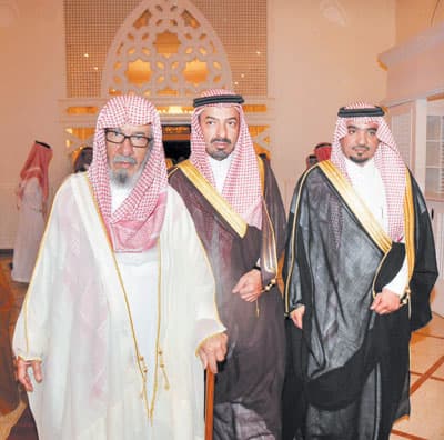 أسرتا الحكير والكريديس تحتفلان ببدر