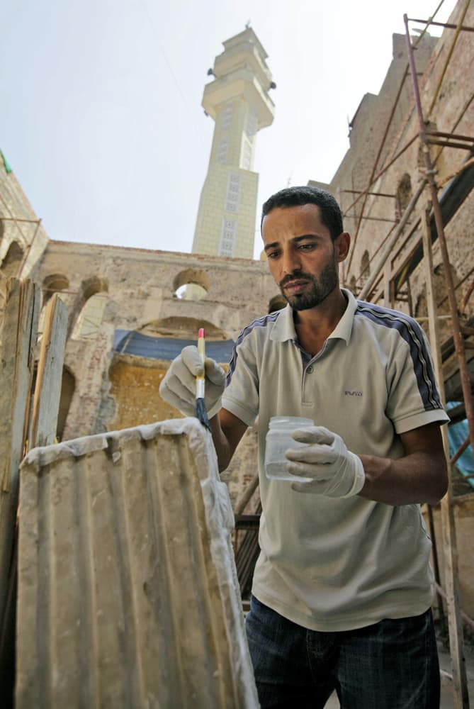 إحياء وترميم معبد بن ميمون طبيب صلاح الدين الايوبي