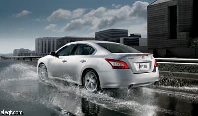 «نيسان» تؤكد شغفها بالقيادة مع الإطلاق المتزامن لـ «سيارة رياضية رباعية الأبواب»