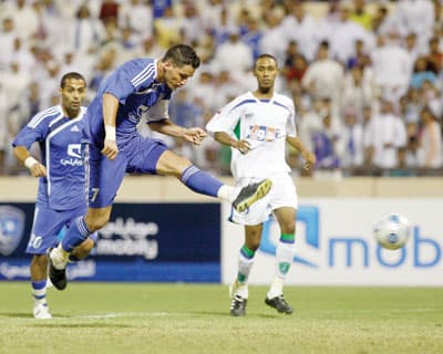 نيفيز للبرازيليين: هدفي في «وقته»