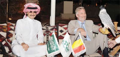 الوليد بن طلال يستقبل ولي عهد بلجيكا