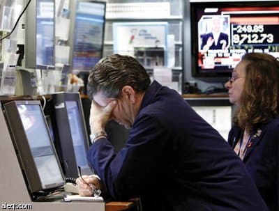 البورصات العالمية تضطرب بفعل اللبس حول نمو الاقتصاد العالمي