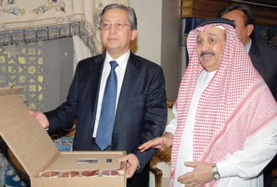 الحديثي يحتفي بمستشار وزير الخارجية القرغيزستاني