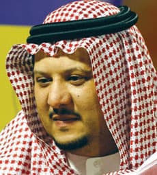 الهلال يستنكر حديث رئيس النصر ويعلق: «لاحول ولا قوة إلا بالله»