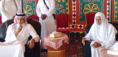 أمير الباحة ونائبه يعزيان الطيار