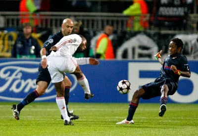 هدف متأخر يعقد مهمة "ليفربول" وآخر يحيي آمال "الإنتر" في دوري أبطال أوروبا