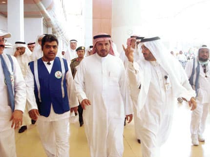 الربيعة يدشن حملة التطعيم بلقاح H1N1 .. اليوم