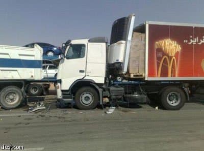 تصادم 17 سيارة على طريق الرياض ـ الدمام يخلف 14 إصابة