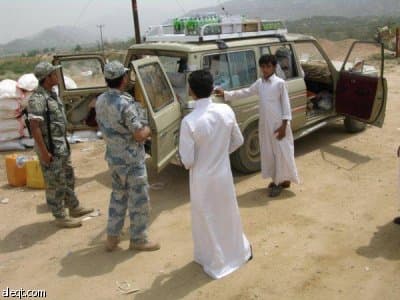 ضبط 17 متسللا في حوزتهم رشاشات وقنابل يدوية و كمية من الذخائر في جازان