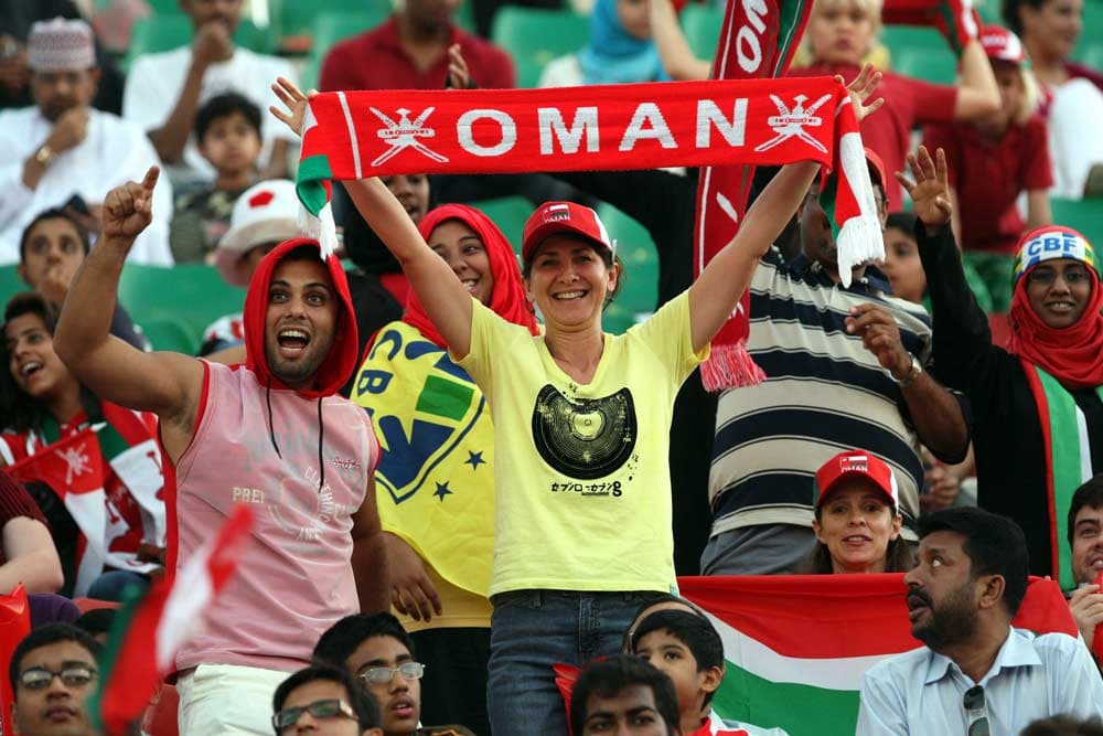 عمان تستضيف البرازيل في مباراة ودية في مسقط
