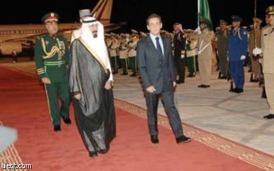 قمة سعودية ـ فرنسية تبحث القضايا المشتركة وتعزيز العلاقات الاقتصادية