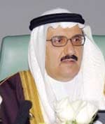 منصور بن متعب يتسلم جائزة القيادة والتعاون في نظم المعلومات الجغرافية