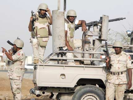 جبل دخان يشهد ترقية ضابط سعودي .. ومركز إعلامي في الحدود