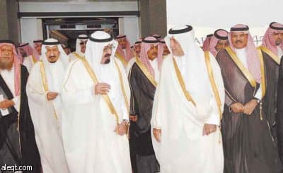 خادم الحرمين يصل جدة قادما من الرياض