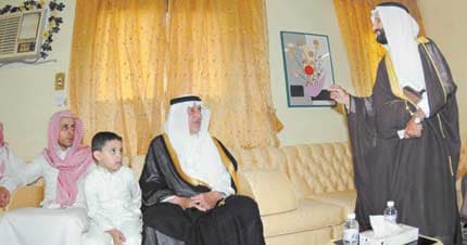 القيادة تثمِّن ما قدمه الشهيد و الأبطال في الدفاع عن وطنهم