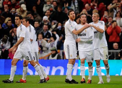 ريال مدريد يجتاح الميريا ويقلب النتيجة في الدوري الأسباني