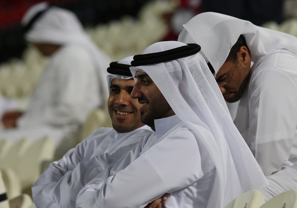 جماهير إماراتية تحضر بكثافة لمساندة الأهلي الإماراتي الذي سيقابل نادي أوكلاند سيتي في افتتاح كأس العالم للأندية المقام على ملعب 