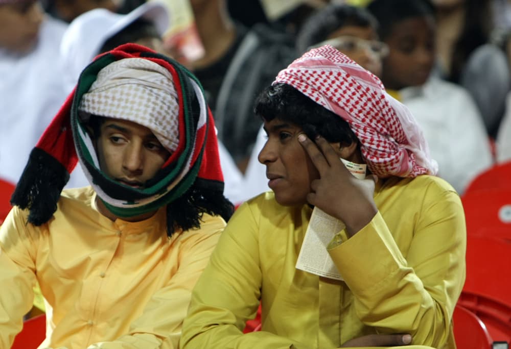 جماهير إماراتية تحضر بكثافة لمساندة الأهلي الإماراتي الذي سيقابل نادي أوكلاند سيتي في افتتاح كأس العالم للأندية المقام على ملعب 