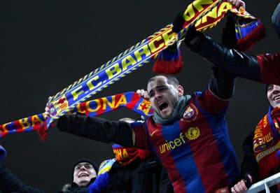 برشلونة والانتر يتأهلان لدور الستة عشر من دوري أبطال أوروبا