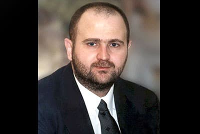 سوريا تشيع جثمان مجد حافظ الأسد