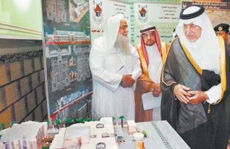 خالد الفيصل: ملتزم أمام الله ثم المليك وأبناء المنطقة بتنفيذ المشاريع التنموية