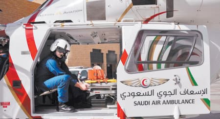 الأمير سلمان يدشن خدمة الإسعاف الطائر