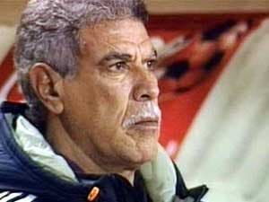 تداعيات مباراة مصر والجزائر.. زاهر يقول أن تعليقاته بشأن علم الفيفا أسيء فهمها
