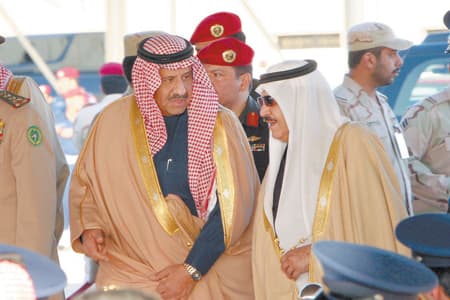 «التايفون» تظهر بحضور ولي العهد